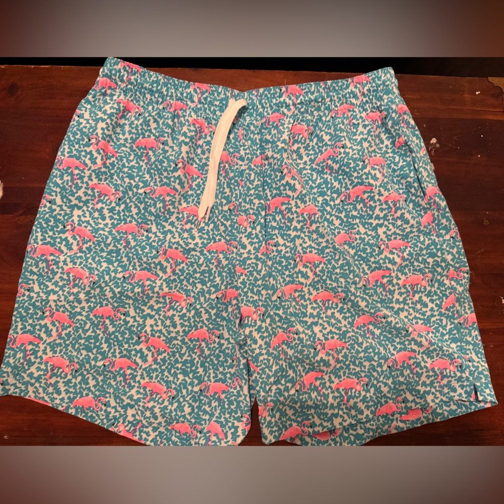Chubbies Men’s XL Swim Shorts Trunks